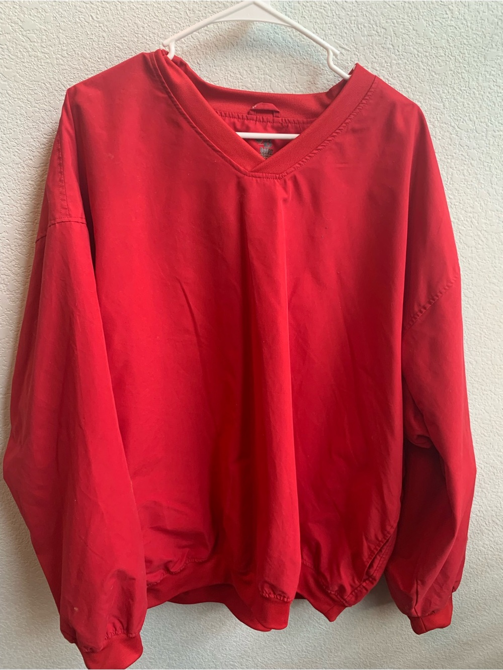 Men's Red V-Neck Pullover Sweatshirt - Classic Casual